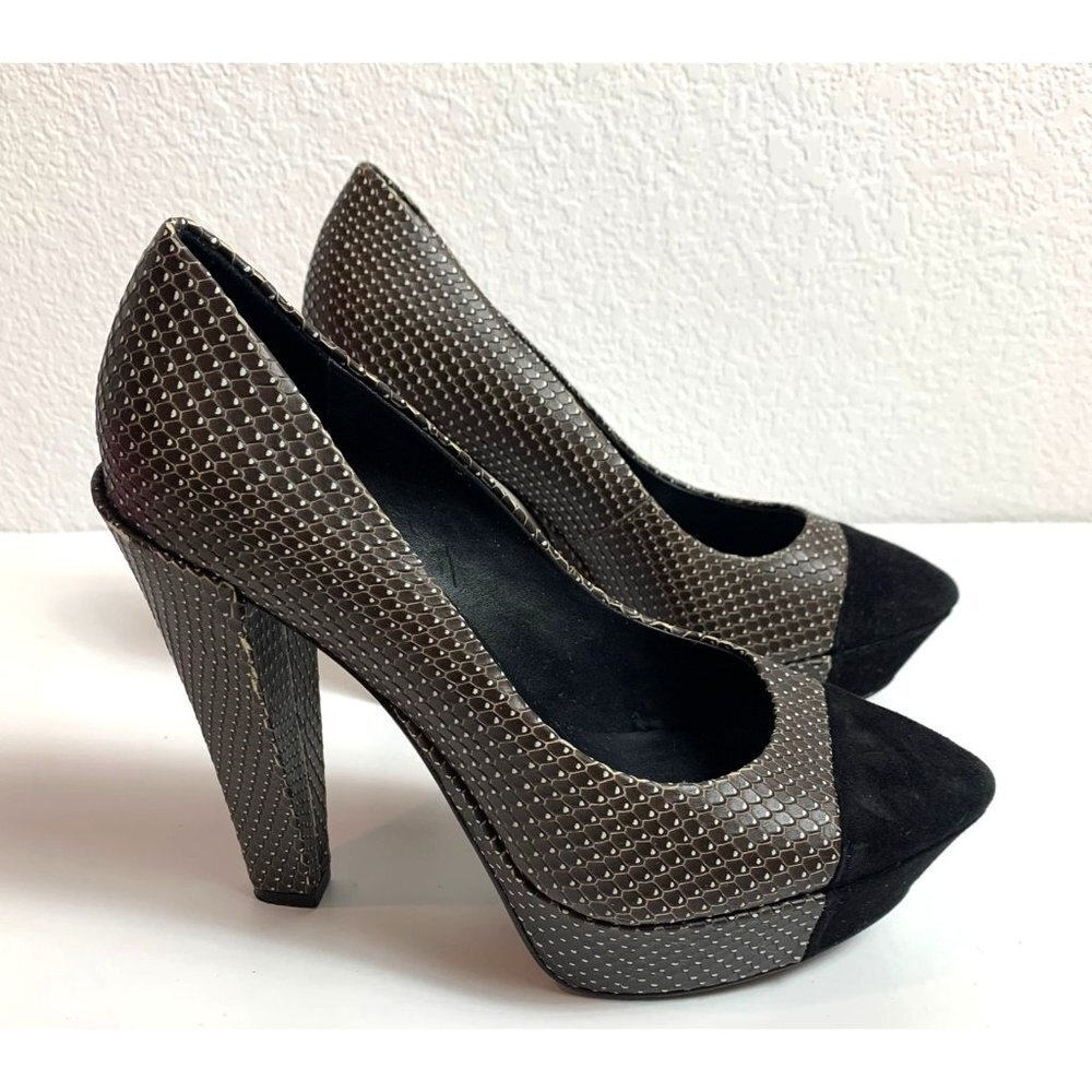 Theory Brown Textured Suede Cap Toe Platform Heel Size 37.5